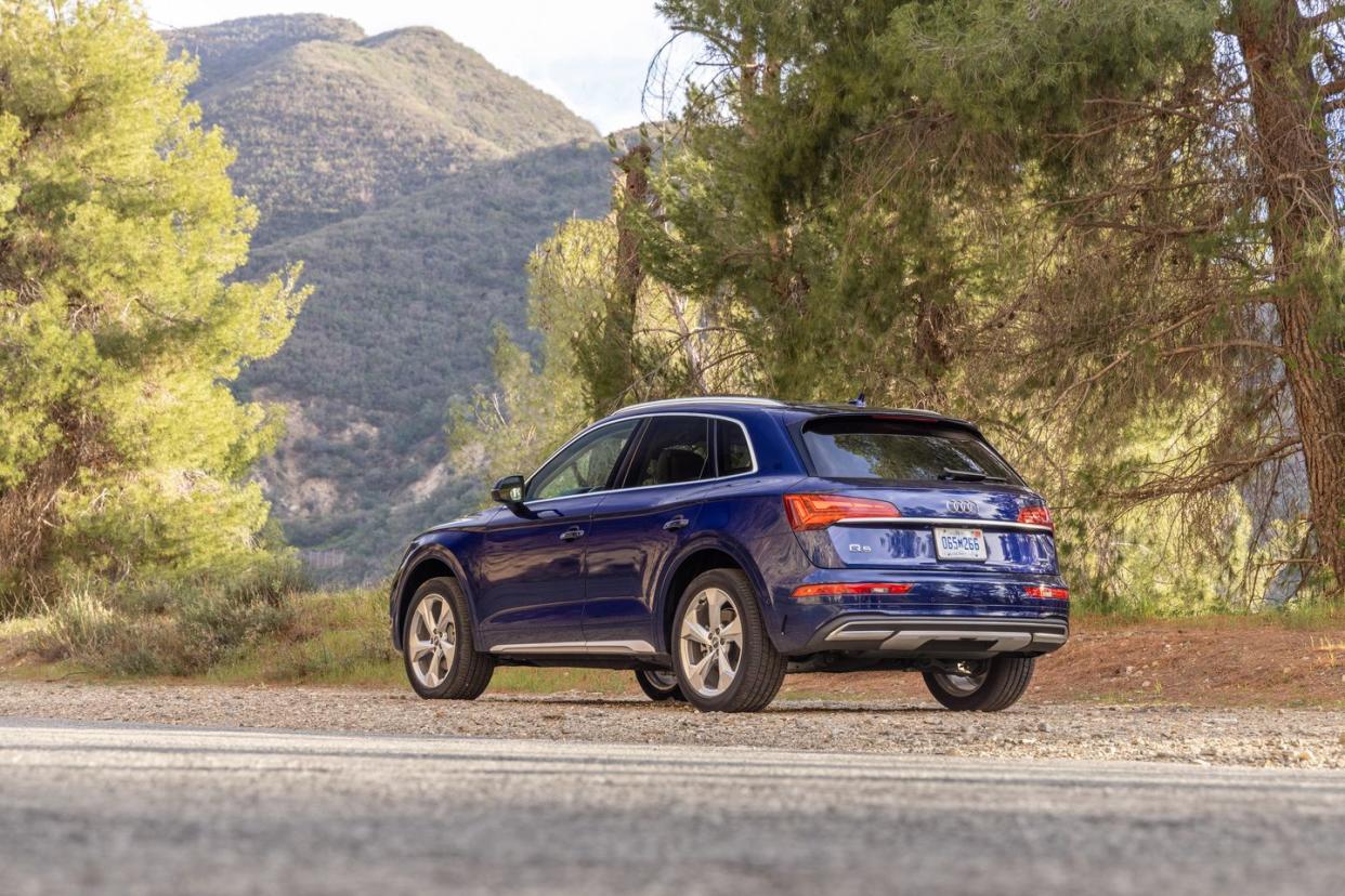 2024 audi q5 rear