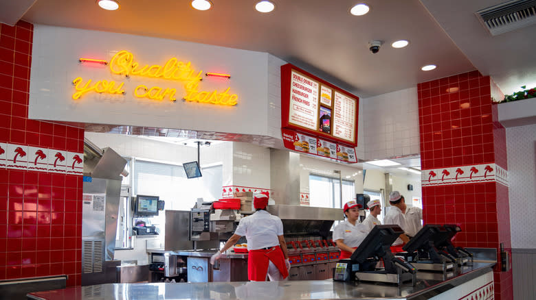 In-N-Out employees counter