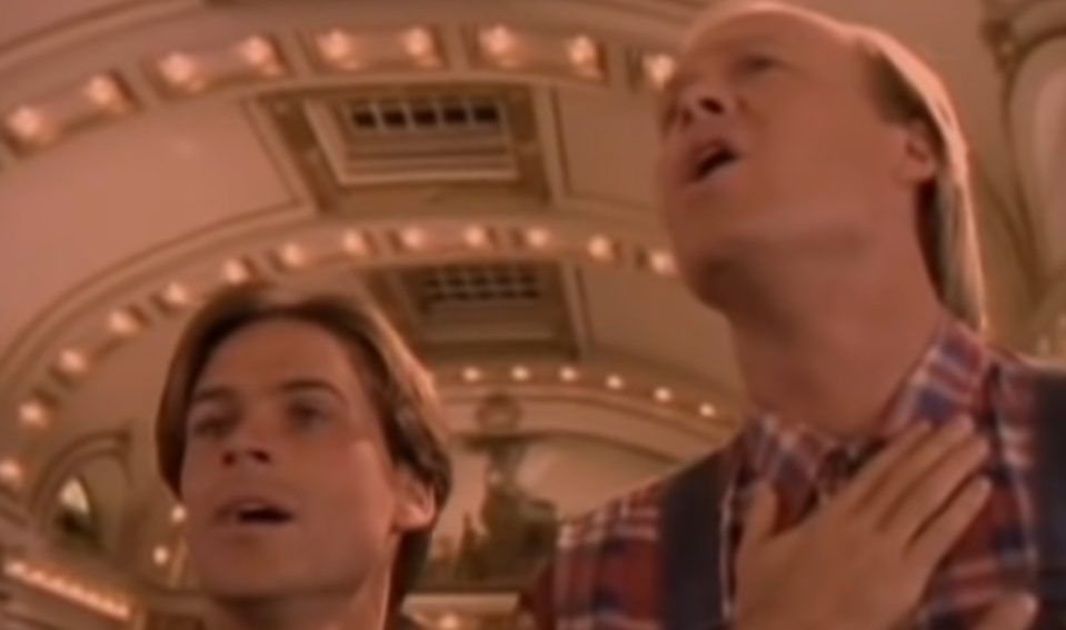 Rob Lowe and Bill Fagerbakke sing the National Anthem in 'The Stand' (Photo: ABC/YouTube)