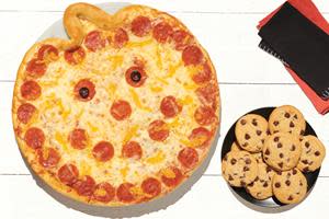 With the purchase of a Jack-O Pizza, Papa Murphy’s will be offering one pound of their made-from-scratch, ready-to-bake Chocolate Chip Cookie Dough for only $3 more at participating locations.