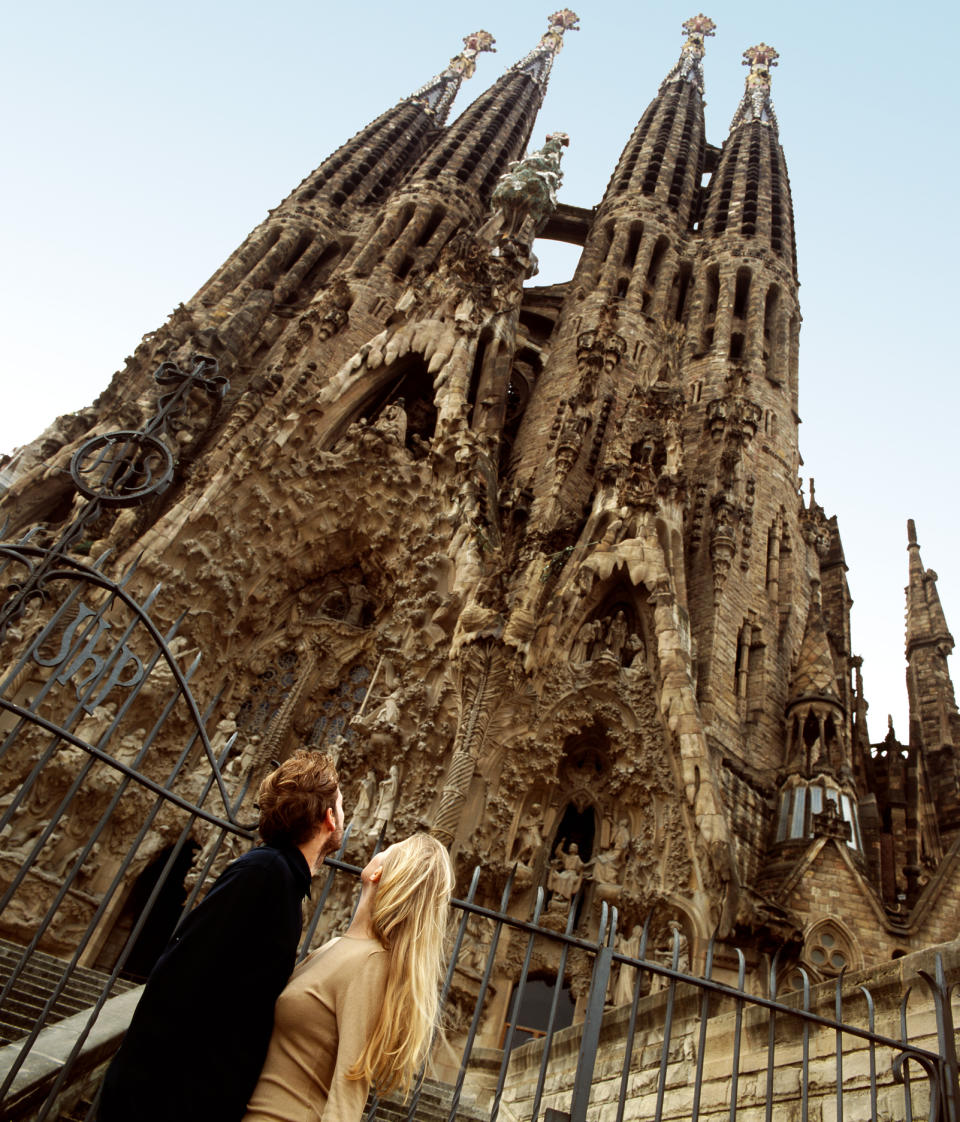 Si vous êtes célibataires et que vous décidez d'aller à Barcelone pour la Saint-Valentin, Holidu vous conseille le Barri Gotic, un quartier agréable aux ruelles étroites où l'on retrouve de nombreux bars et restaurants branchés. Et laissez parler vos talents de dragueur.