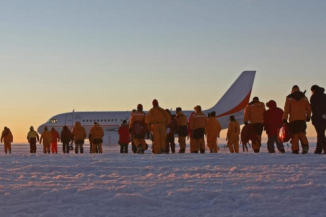 Passengers, scientists, government offic