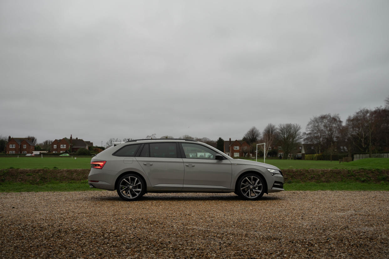 Skoda Superb iV