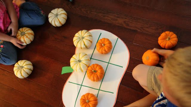 tic tac toe diy thanksgiving family games