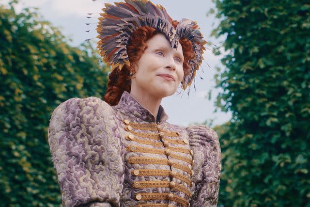 <p>STARZ</p> Minnie Driver as Queen Elizabeth I in 'The Serpent Queen' season 2