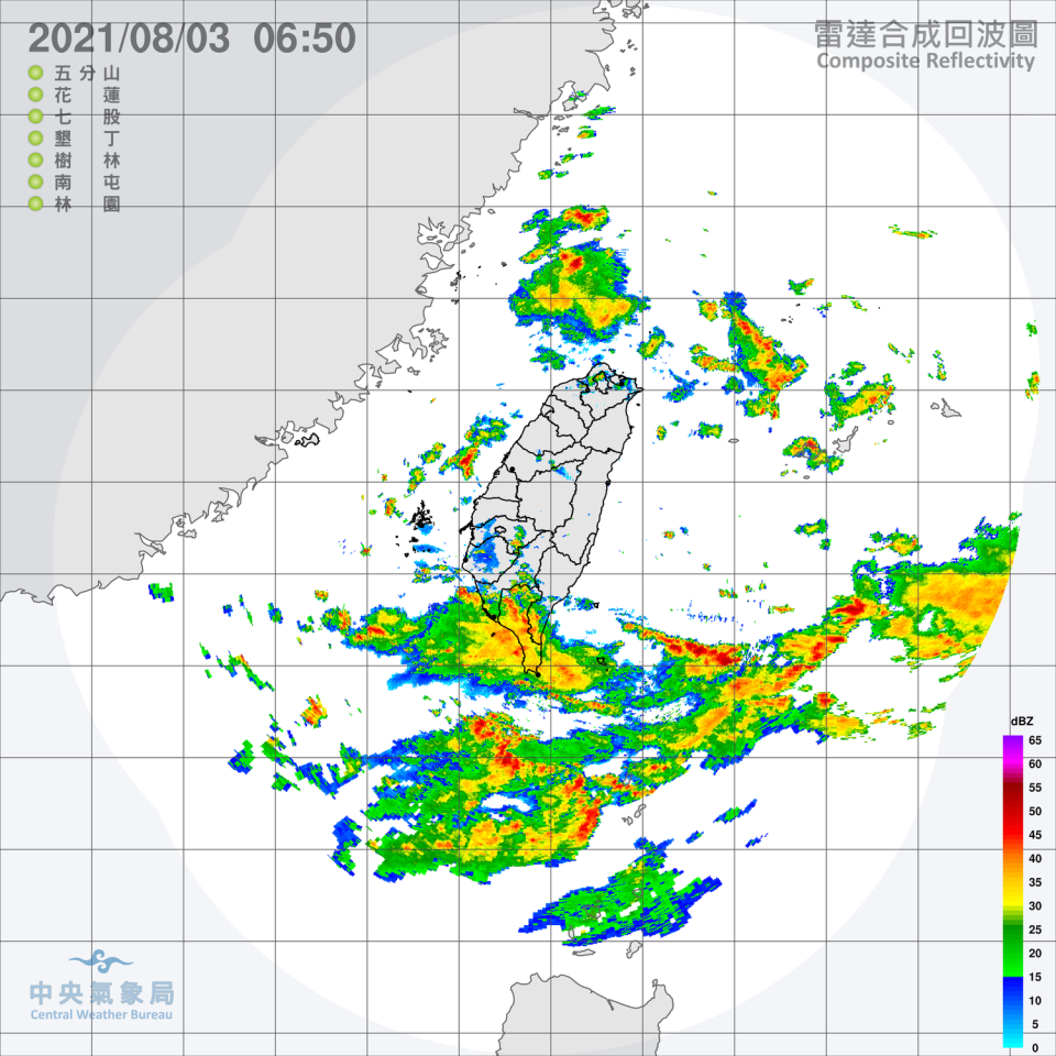 今天仍然受到低壓帶及西南風影響，易有短延時強降雨，中部以北地區與南部山區並有局部大雨或豪雨發生的機率，高雄與屏東已經發布豪雨特報。   圖：中央氣象局/提供