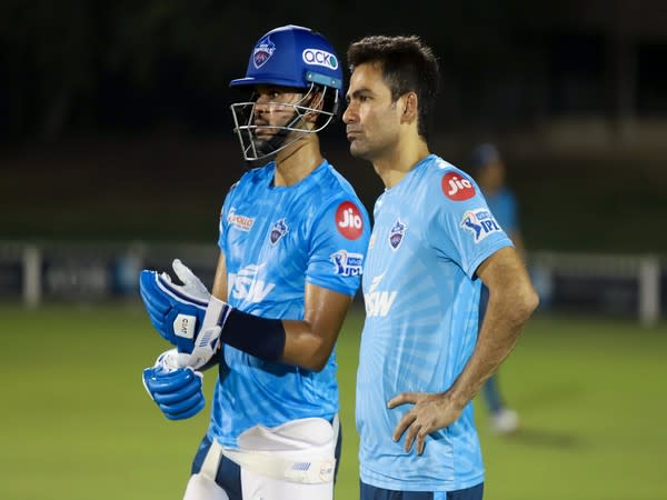 Mohammad Kaif with Shreyas Iyer (Photo/ Delhi Capitals)