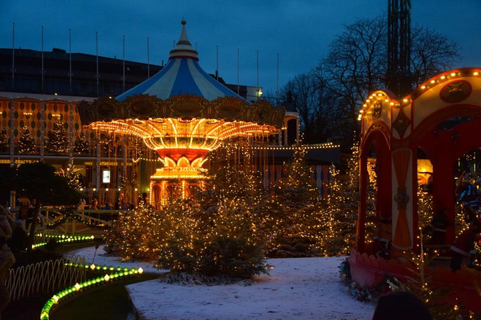 The Tivoli Gardens are transformed for Copenhagen's Christmas market (Maria Eklind/flickr)