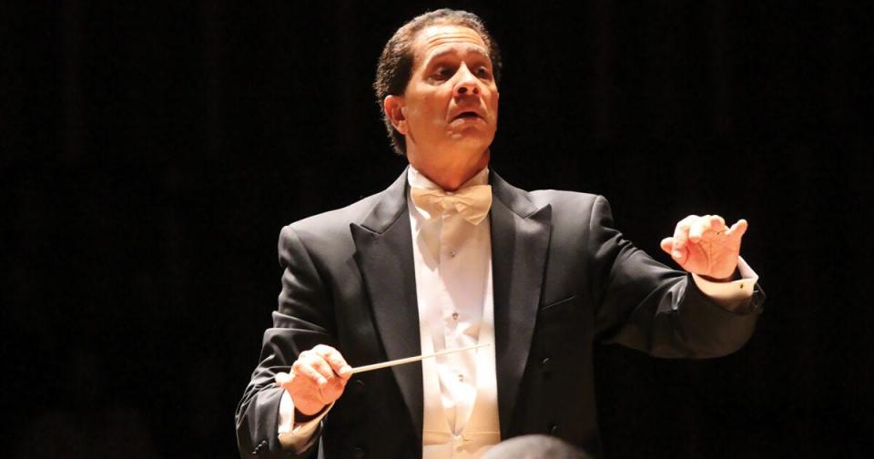 Maestro Guillermo Figueroa (pictured here) leads the final Lynn University Philharmonia concert this weekend.