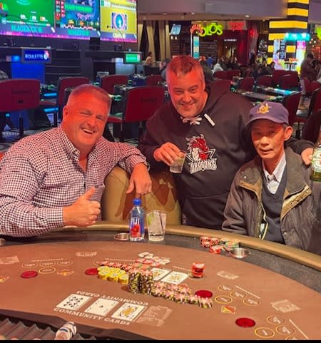 Kevin McCarthy won a $350,369 jackpot at Planet Hollywood Resort & Casino | Photo: Caesars Entertainment