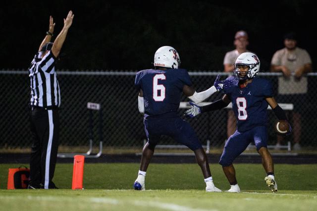 Pine Forest beats Jordan in state football playoffs