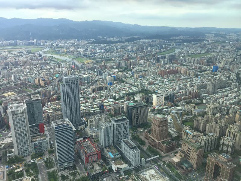 ▲「山道猴子的一生」在網路爆紅，其實在房市漲多跌少這十年，業內亦有不少知名「房產界山道猴子」。（圖／NOWnews資料照）