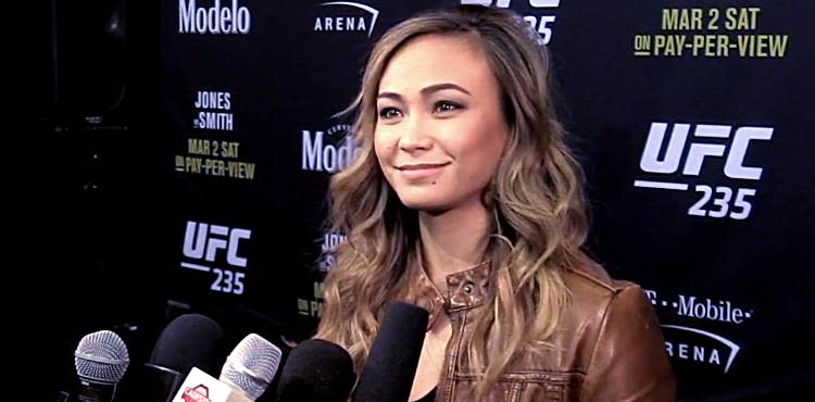 MIchelle Waterson UFC 235 backstage