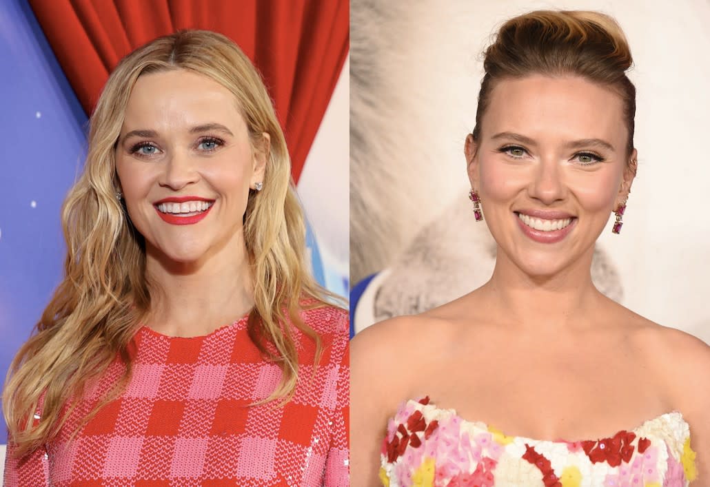 Reese Witherspoon and Scarlett Johansson have been praised for sharing a 'glowing' selfie, pictured earlier this month. (Getty Images)