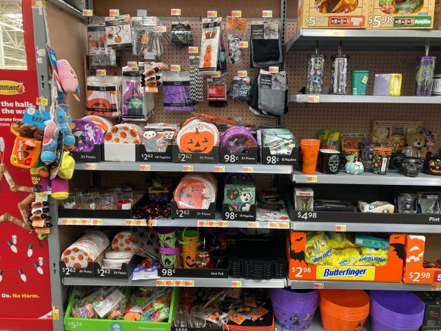 Walmart Halloween Candy Walk-Through 9-11-2020 