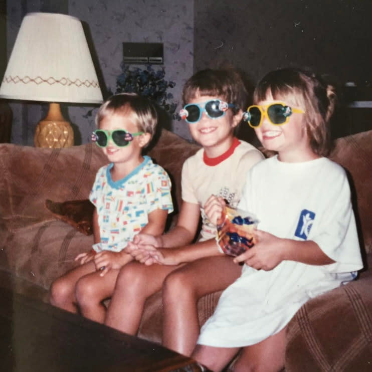 <p>Don’t you wonder which Disney movie Moore and her brothers, Kyle and Scott, were watching? “Happy #nationalsiblingday to my 2 goofy brothers. Love you so much. #middlechild.” (Photo: <a rel="nofollow noopener" href="https://www.instagram.com/p/BSumODtlk36/?hl=en&taken-by=mandymooremm" target="_blank" data-ylk="slk:Mandy Moore via Instagram;elm:context_link;itc:0;sec:content-canvas" class="link ">Mandy Moore via Instagram</a>) </p>
