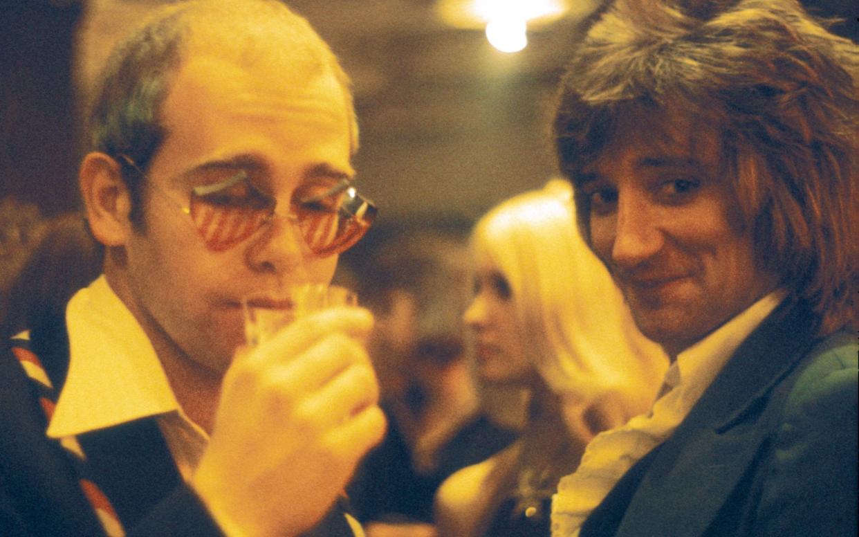 Elton John and Rod Stewart at Ronnie Wood's concert in 1974 - Hulton Archive