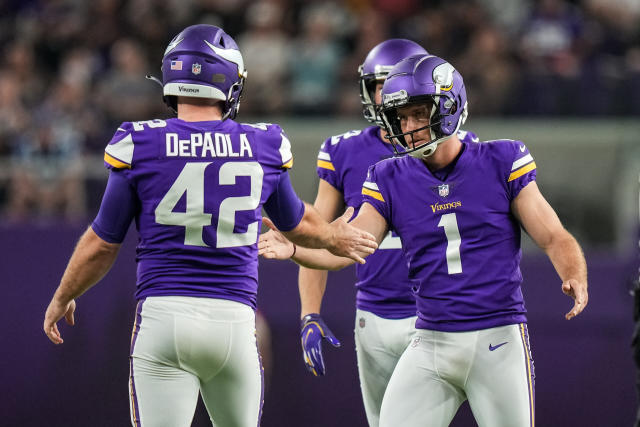 vikings uniform 2021