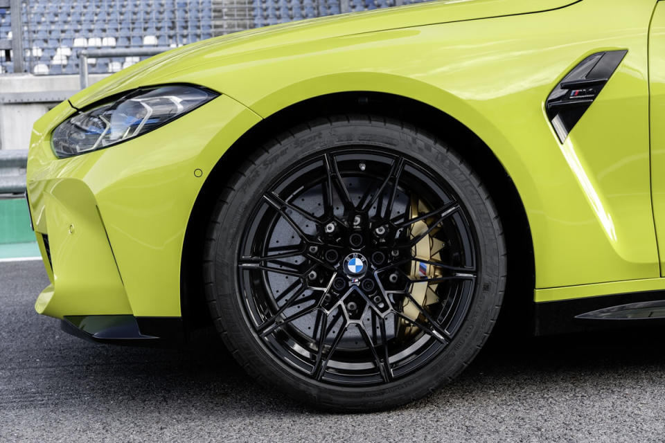 P90399259_highRes_the-new-bmw-m4-compe.jpg