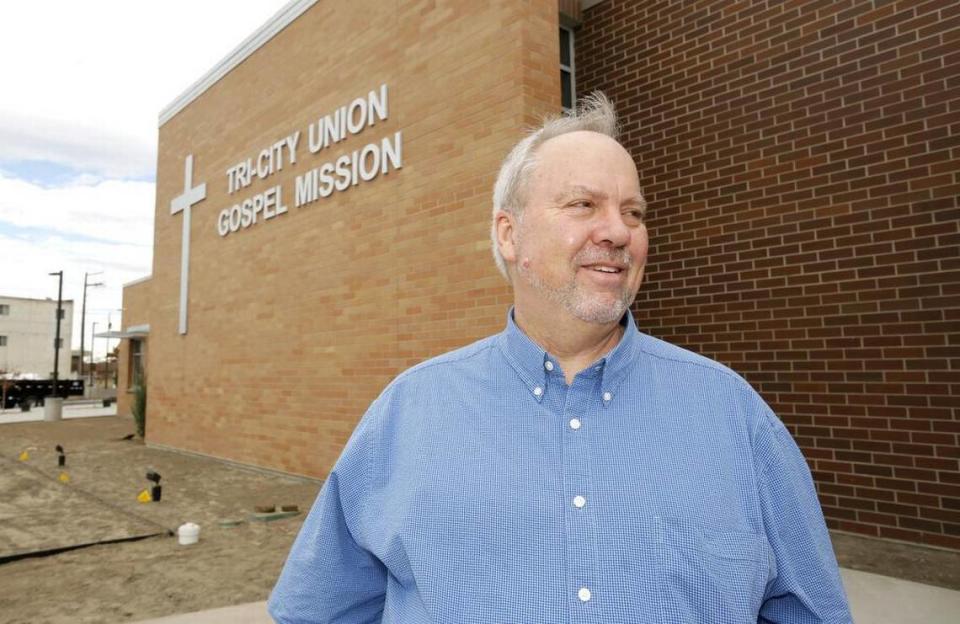 Andrew Porter, executive director of the Tri-City Union Gospel Mission, stands outside the new men’s facility in 2018.