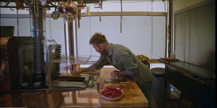 David Beckham en la cocina de su casa de la campiña inglesa