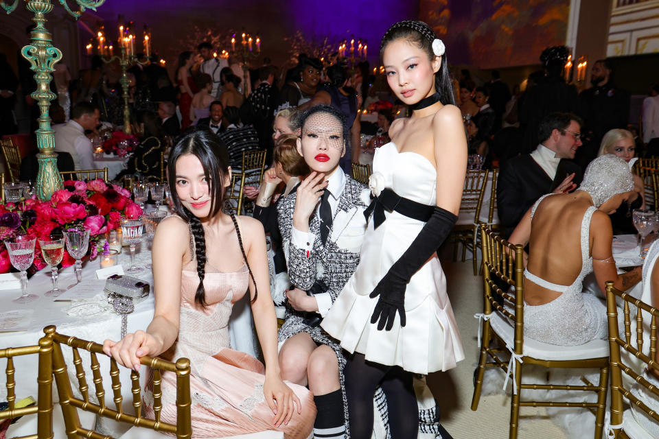 NEW YORK, NEW YORK - MAY 01: (L-R) Song Hye-kyo, Sora Choi and Jennie Kim attendsThe 2023 Met Gala Celebrating "Karl Lagerfeld: A Line Of Beauty" at The Metropolitan Museum of Art on May 01, 2023 in New York City. (Photo by Kevin Mazur/MG23/Getty Images for The Met Museum/Vogue)