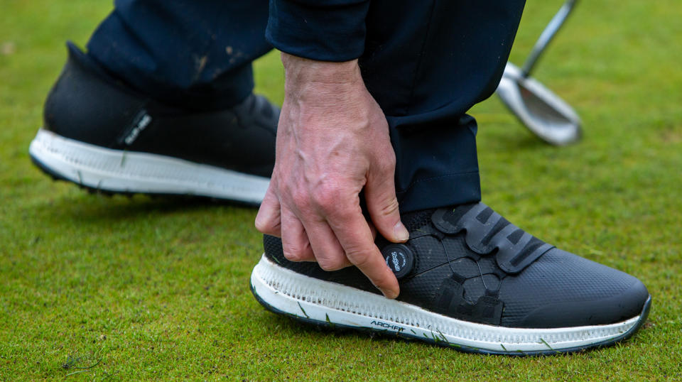   Skechers Go Golf Elite 5 Slip 'In Shoe Twist-Fit 