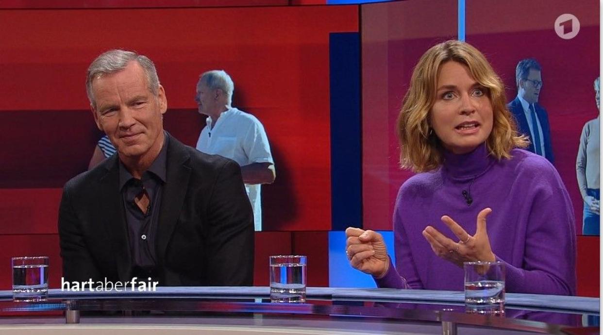 Alles eine Frage der Herkunft? - Die beiden "Ostdeutschen" Henry Maske und Jessy Wellmer hatten in "Hart aber fair" einiges zur Verständigung beizutragen. (Bild: WDR / Screenshot)