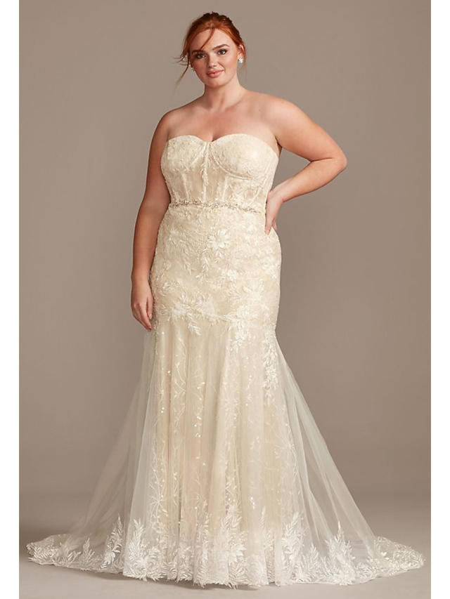 David's Bridal Plus-Size Wedding Dresses Will No Longer Cost More