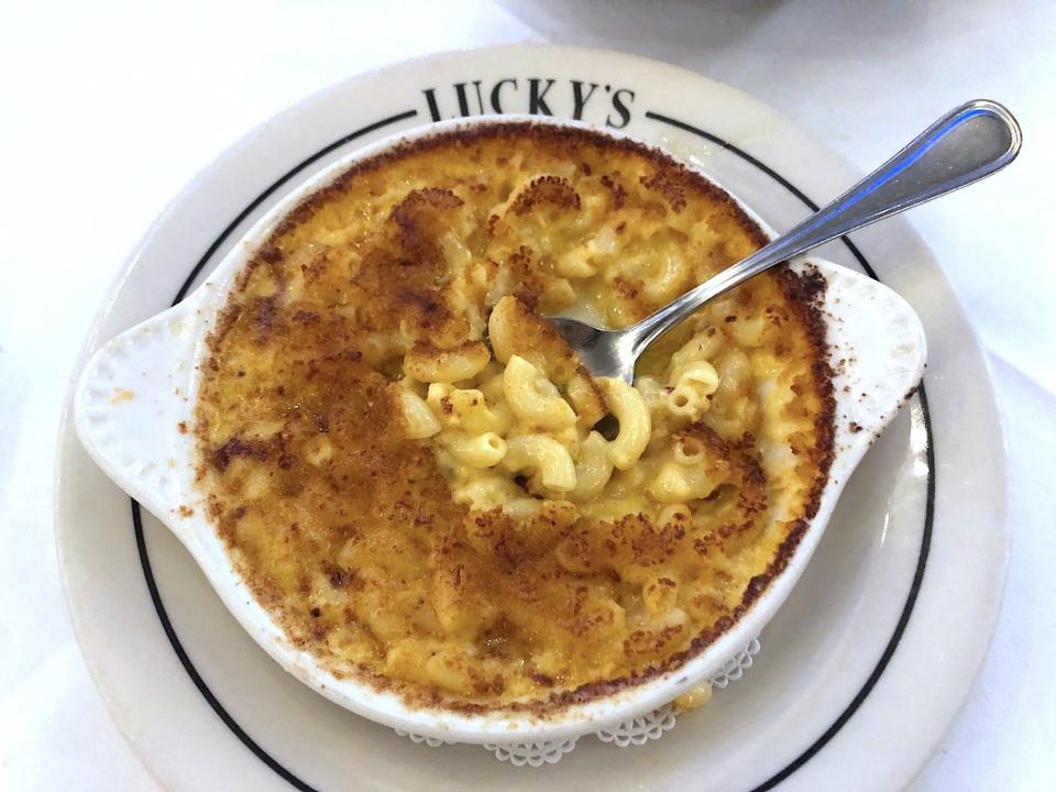Mac and cheese at Lucky's steakhouse