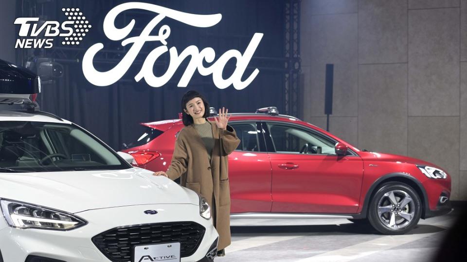 擁有「零負評女神」封號的林依晨， 曾受邀拍攝Ford Focus Active新車廣告。(圖片來源/ 地球黃金線)