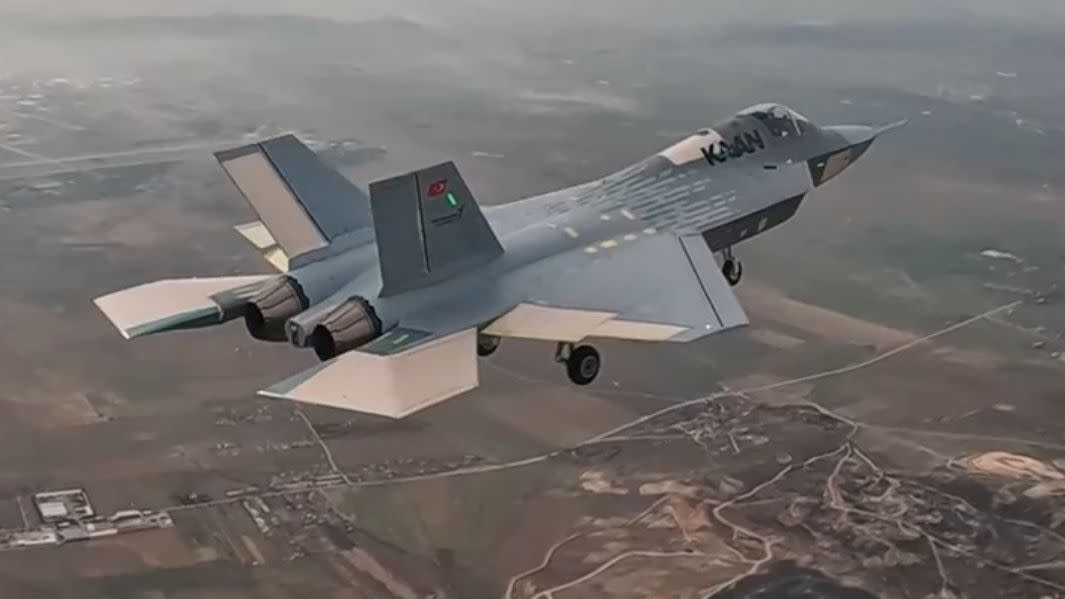 turkish fighter jet kaan conducts maiden flight