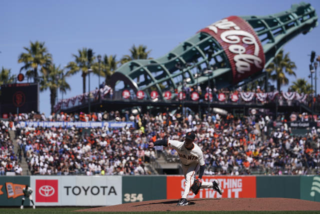 Michael Conforto's late HR sends Giants past Royals