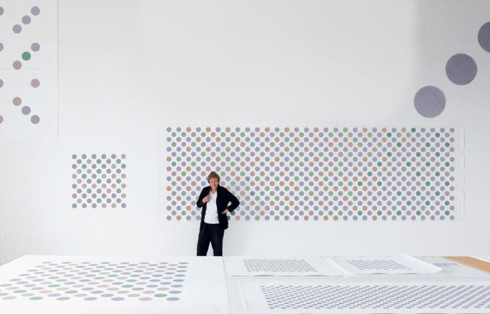 Bridget Riley in her studio (Courtesy David Zwirner New York/London)