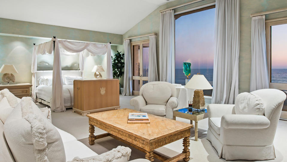 Mindy Kaling's Malibu Beach House