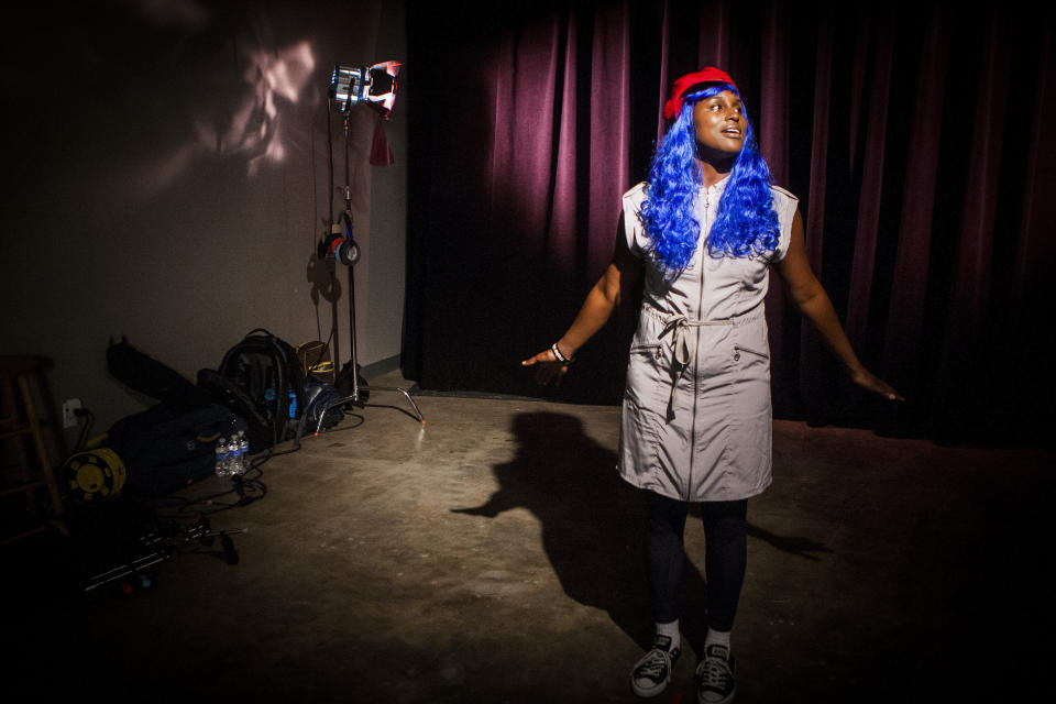 Issa Rae acts out a scene for "The Misadventures of Awkward Black Girl" in August 2012 at J.E.T Studios in North Hollywood. (Photo: Bret Hartman For The Washington Post via Getty Images)