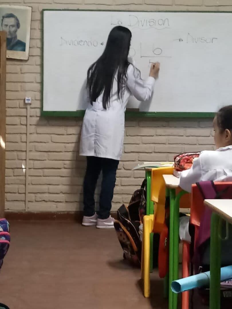 Bárbara estudiaba para convertirse en docente.