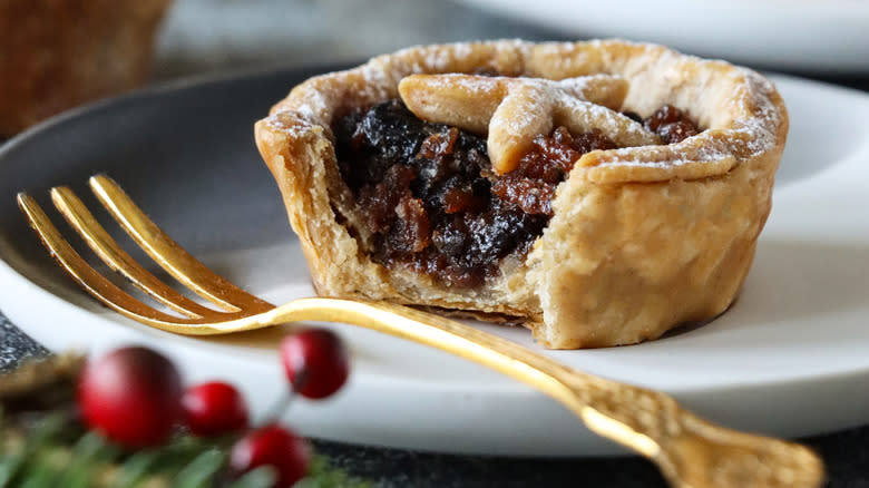 mince pie with fork