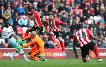 Britain Soccer Football - Sunderland v West Ham United - Premier League - Stadium of Light - 15/4/17 Sunderland's Fabio Borini scores their second goal past West Ham United's Darren Randolph Reuters / Scott Heppell Livepic