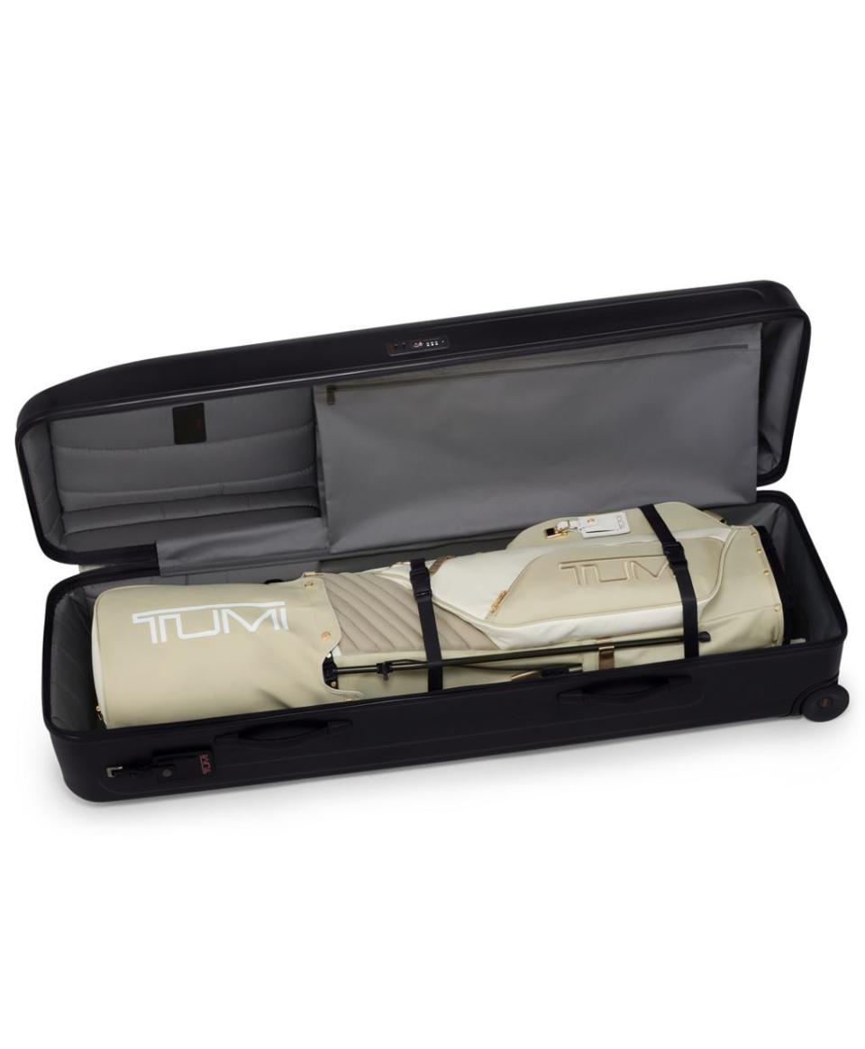 <p><a href="https://go.redirectingat.com?id=74968X1596630&url=https%3A%2F%2Fwww.tumi.com%2Fp%2Fgolf-hardside-2-wheeled-travel-case-01487941041&sref=https%3A%2F%2Fwww.esquire.com%2Flifestyle%2Fg45653637%2Fbest-golf-gifts-for-dads%2F" rel="nofollow noopener" target="_blank" data-ylk="slk:Shop Now;elm:context_link;itc:0;sec:content-canvas" class="link ">Shop Now</a></p><p>Golf Hardside Travel Case</p><p>tumi.com</p><p>$1195.00</p>