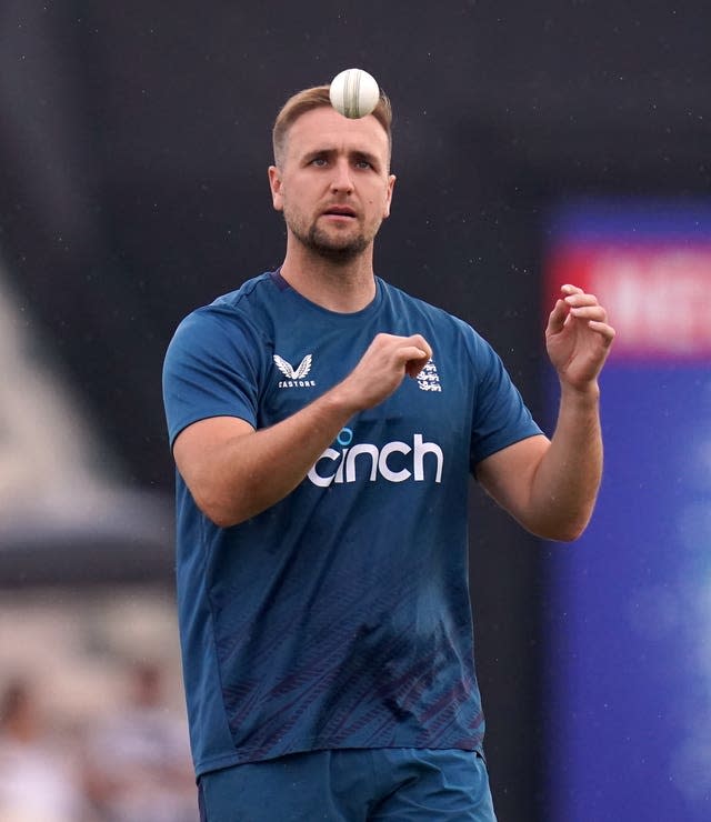 Liam Livingstone tosses a ball in England training.