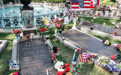 Elvis's grave at Graceland - Credit: iStock