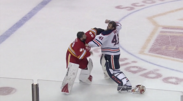 Goalie fight: Mike Smith, Cam Talbot drop gloves in Oilers-Flames game