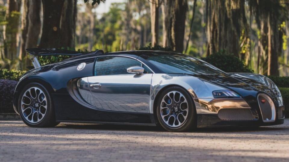 2010 Bugatti Veyron 16.4 Grand Sport ‘Sang Bleu’