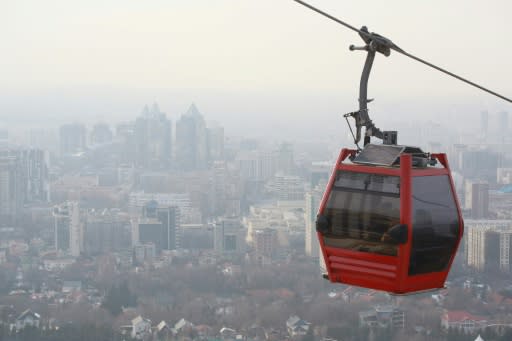 An online petition demanding that Almaty's authorities declare the poor air quality as an emergency gained 17,000 signatures on the first day