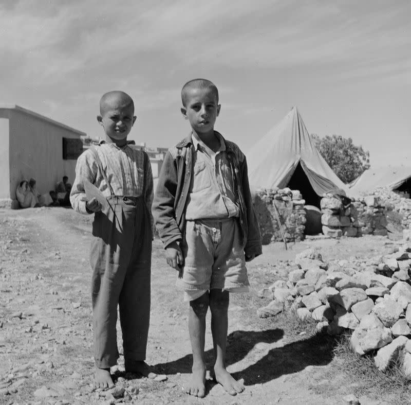 The Wider Image: Side by side, glimpses of Palestinian refugee camps then and now