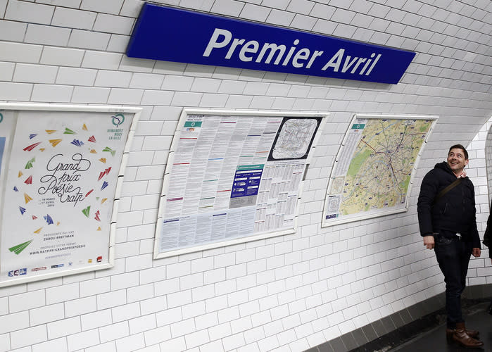 Le 1er avril 2016, la RATP avait renommé plusieurs stations de métro parisiennes. “Quatre-Septembre” s’est transformée en “Premier avril” le temps d’une journée (Getty)