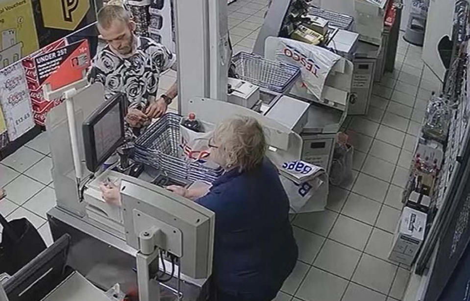 Picture still taken from CCTV footage issued by Hampshire Constabulary dated 25/7/2018 of Stephen Nicholson shopping at Tesco.