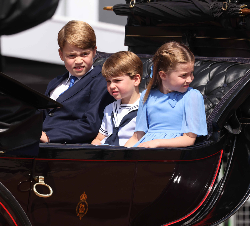 .Prince George, Prince Louis and Princess Charlotte arriving at the Queen's Platinum Jubilee.