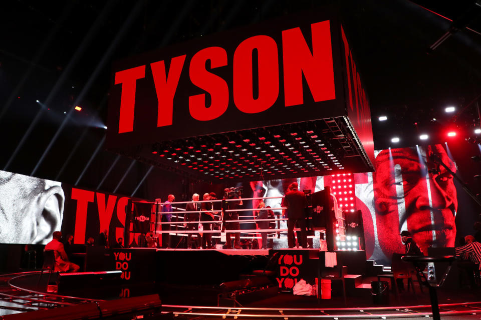 LOS ANGELES, CALIFORNIA - NOVEMBER 28: Mike Tyson enters the ring during Mike Tyson vs Roy Jones Jr. presented by Triller at Staples Center on November 28, 2020 in Los Angeles, California. (Photo by Joe Scarnici/Getty Images for Triller)